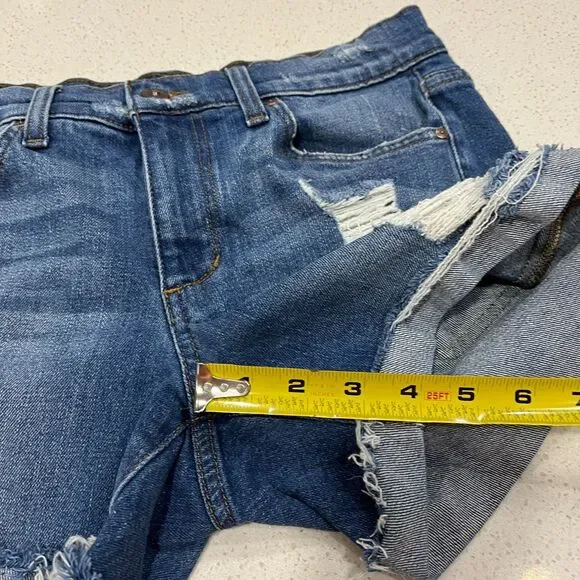 Joe's Jeans Shorts Size 27 - Picture 7 of 9